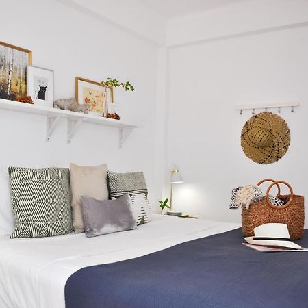 Lovelystay - Casa Salto - Charming Townhouse With Large Terrace タヴィラ エクステリア 写真