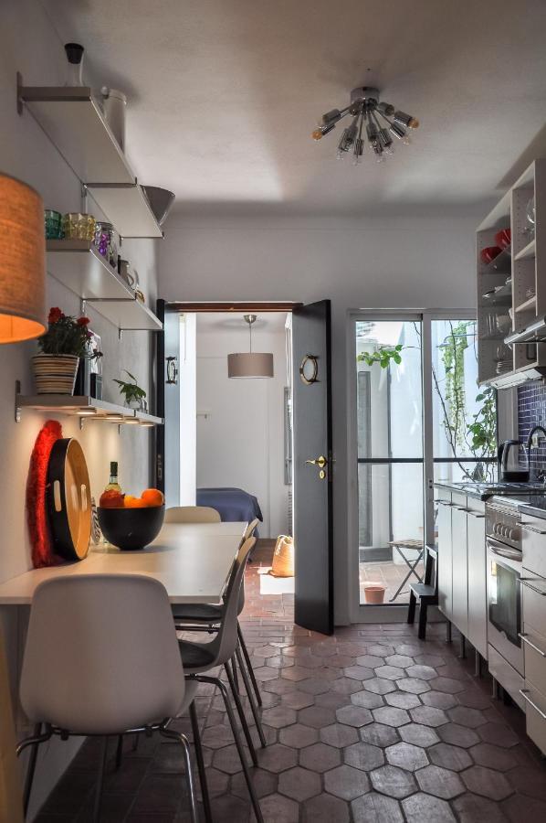 Lovelystay - Casa Salto - Charming Townhouse With Large Terrace タヴィラ エクステリア 写真